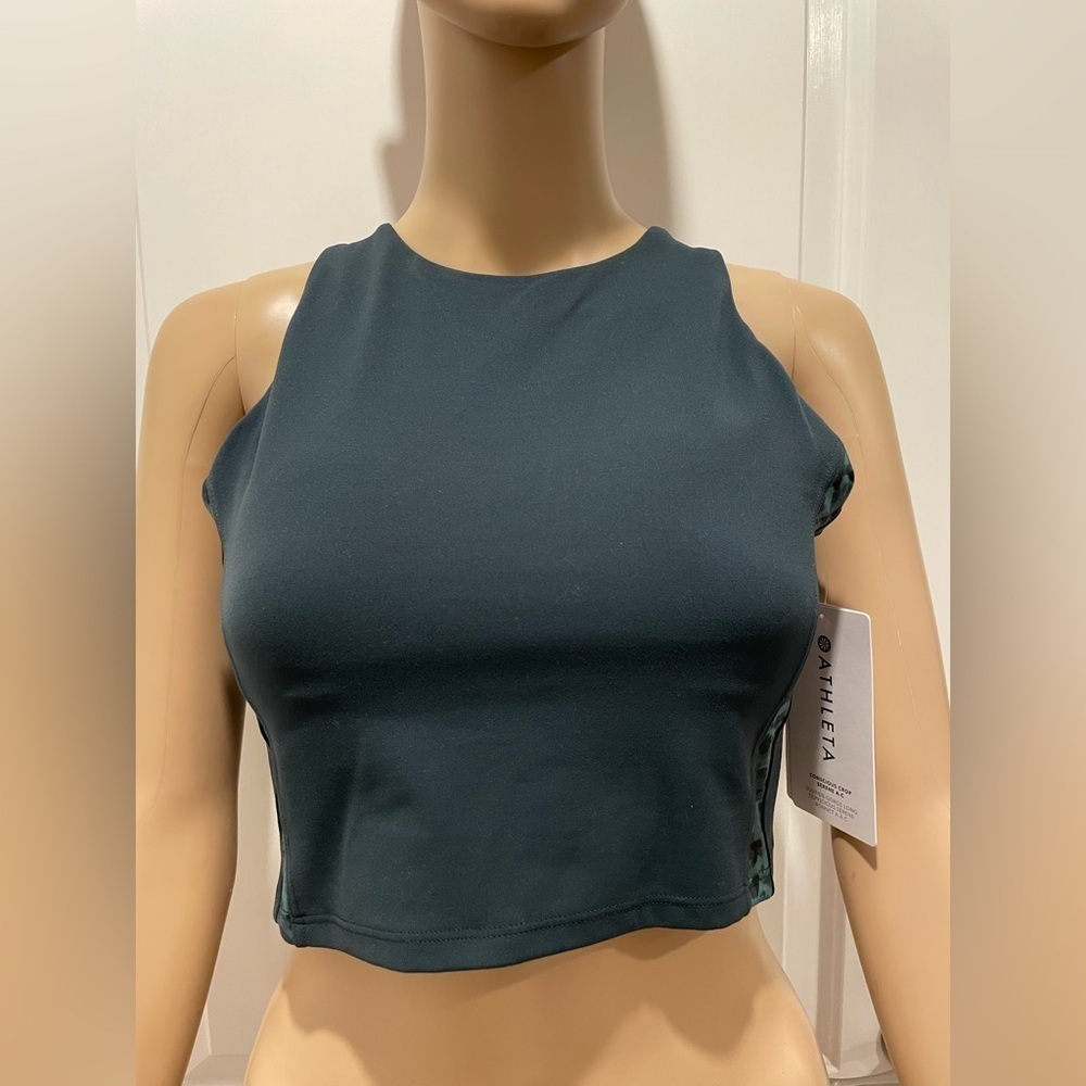 Athleta Conscious Crop serene A-C size M